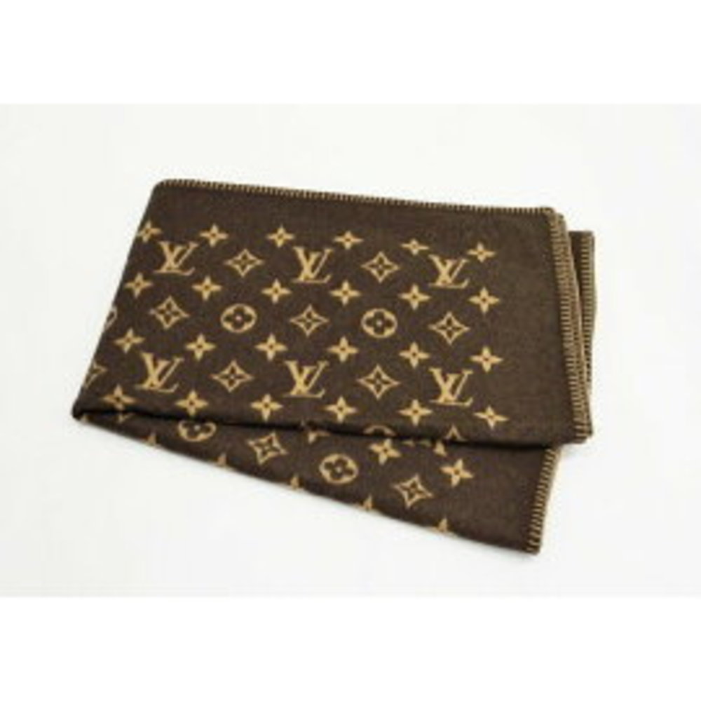 Louis Vuitton Neo Monogram Blanket